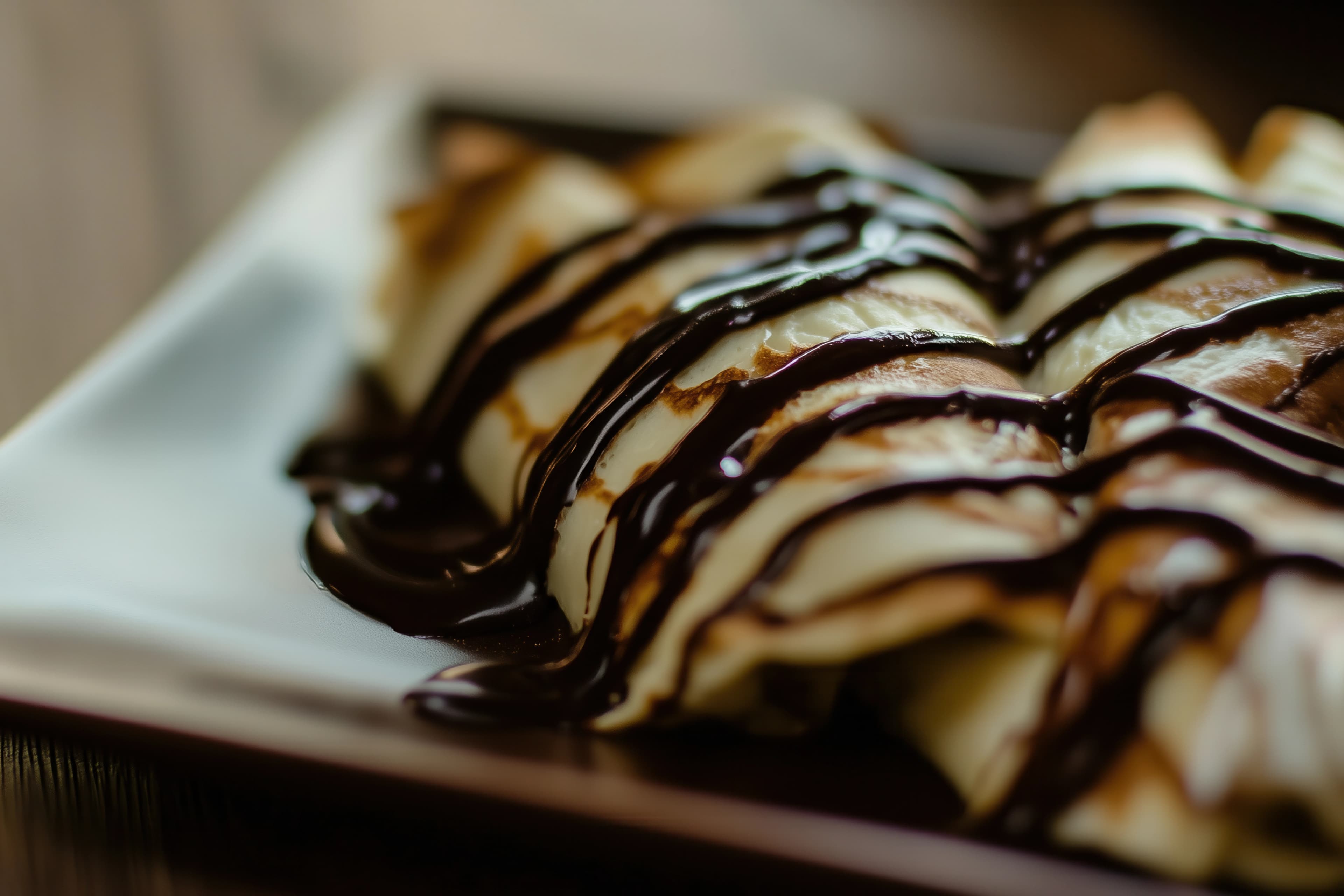 كريب بحشو الشوكولاتة